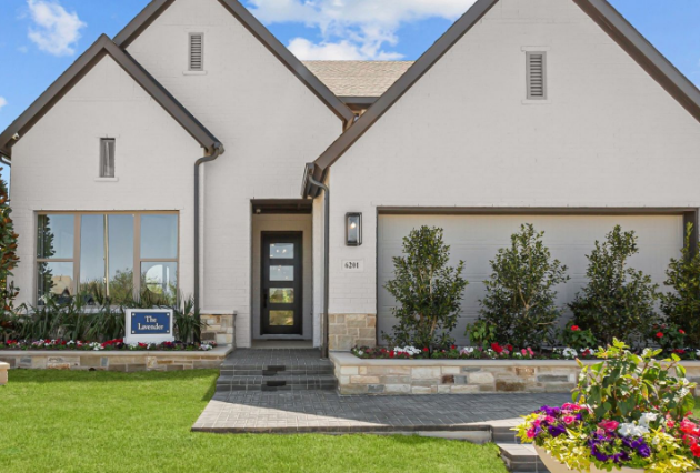 David-Weekly-Myrtle-Creek-Exterior-Waxahachie-TX